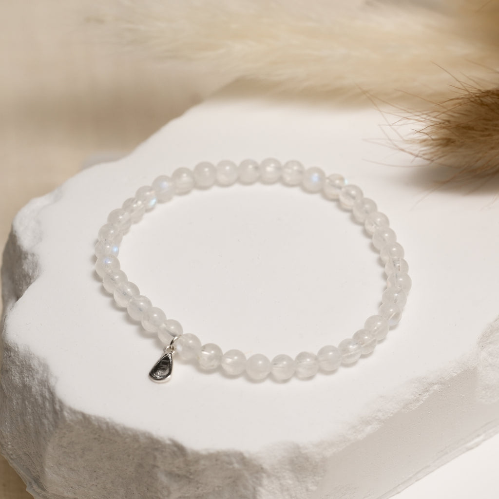 Genuine Blue Moonstone Gemstone Bracelet
