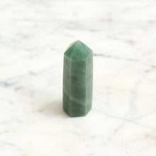 Load image into Gallery viewer, Genuine Green Aventurine Crystal Point