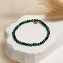 Load image into Gallery viewer, Genuine Malachite Gemstone Bracelet