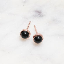 Load image into Gallery viewer, Sterling Silver Black Agate Crystal Earrings