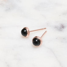 Load image into Gallery viewer, Sterling Silver Black Agate Crystal Earrings