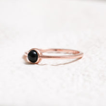 Load image into Gallery viewer, Sterling Silver Black Agate Crystal Ring