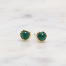 Load image into Gallery viewer, Sterling Silver Chrysoprase Crystal Earrings