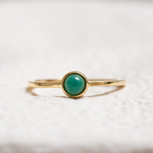Load image into Gallery viewer, Sterling Silver Chrysoprase Crystal Ring