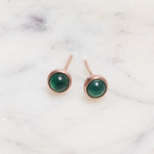 Load image into Gallery viewer, Sterling Silver Chrysoprase Crystal Earrings