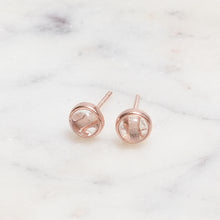 Load image into Gallery viewer, Sterling Silver Clear Quartz Crystal Earrings