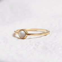 Load image into Gallery viewer, Sterling Silver Grey Moonstone Crystal Ring