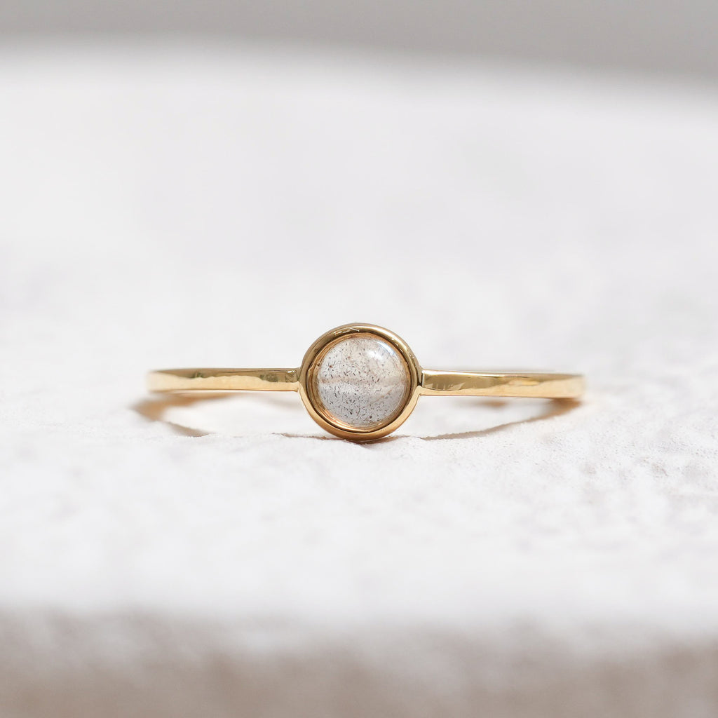 Sterling Silver Grey Moonstone Crystal Ring