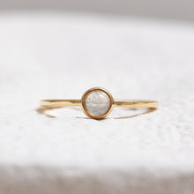Load image into Gallery viewer, Sterling Silver Grey Moonstone Crystal Ring