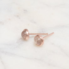 Load image into Gallery viewer, Sterling Silver Grey Moonstone Crystal Earrings