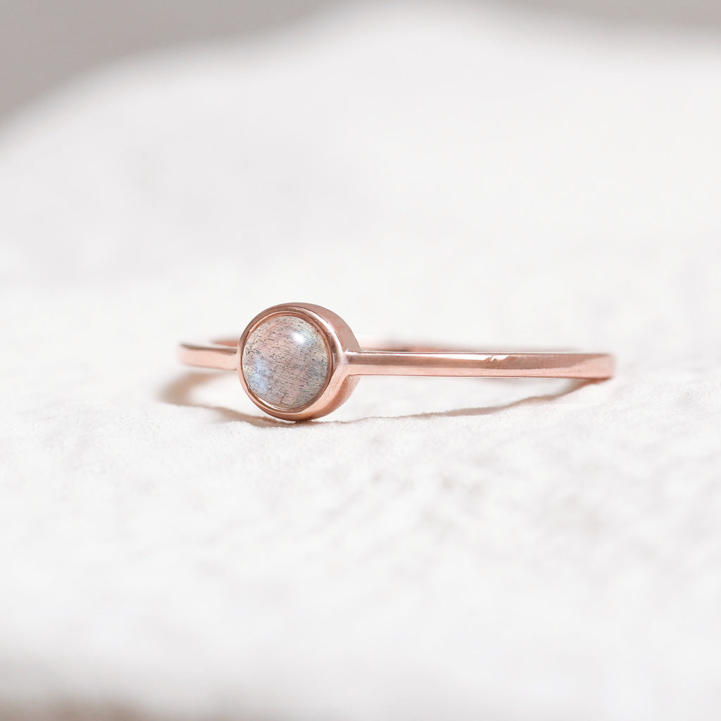 Sterling Silver Grey Moonstone Crystal Ring