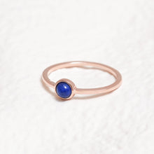 Load image into Gallery viewer, Sterling Silver Lapis Lazuli Crystal Ring