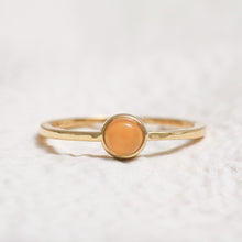 Load image into Gallery viewer, Sterling Silver Orange Agate Crystal Ring
